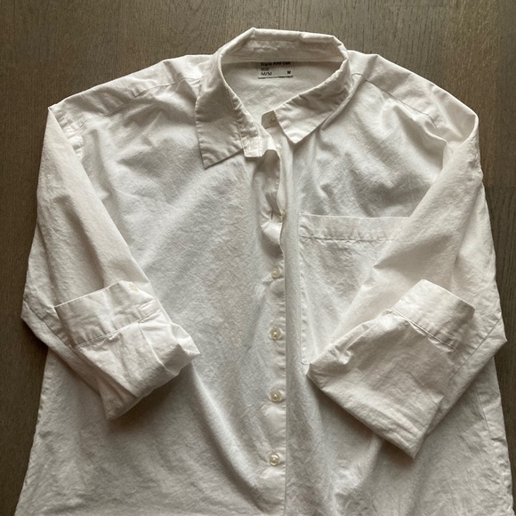 White Blouse - Picture 1 of 3